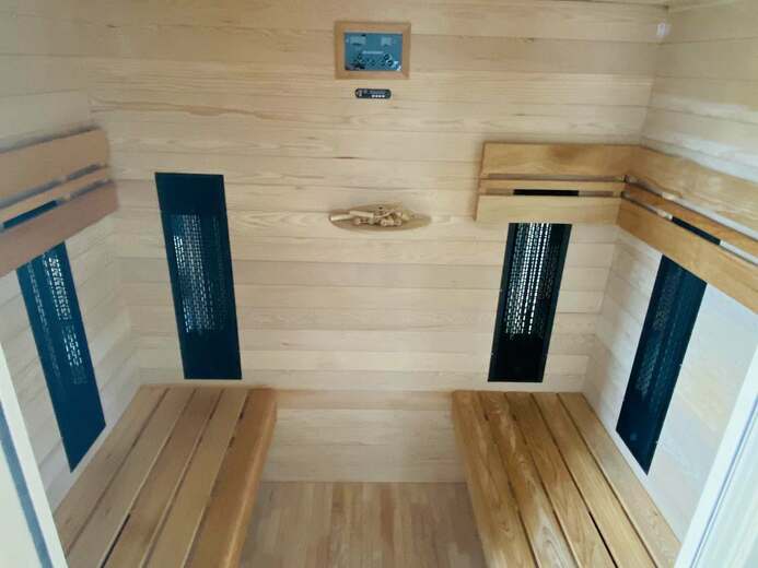 infra-sauna-517f-1671479385 - Toulovcovy Maštale